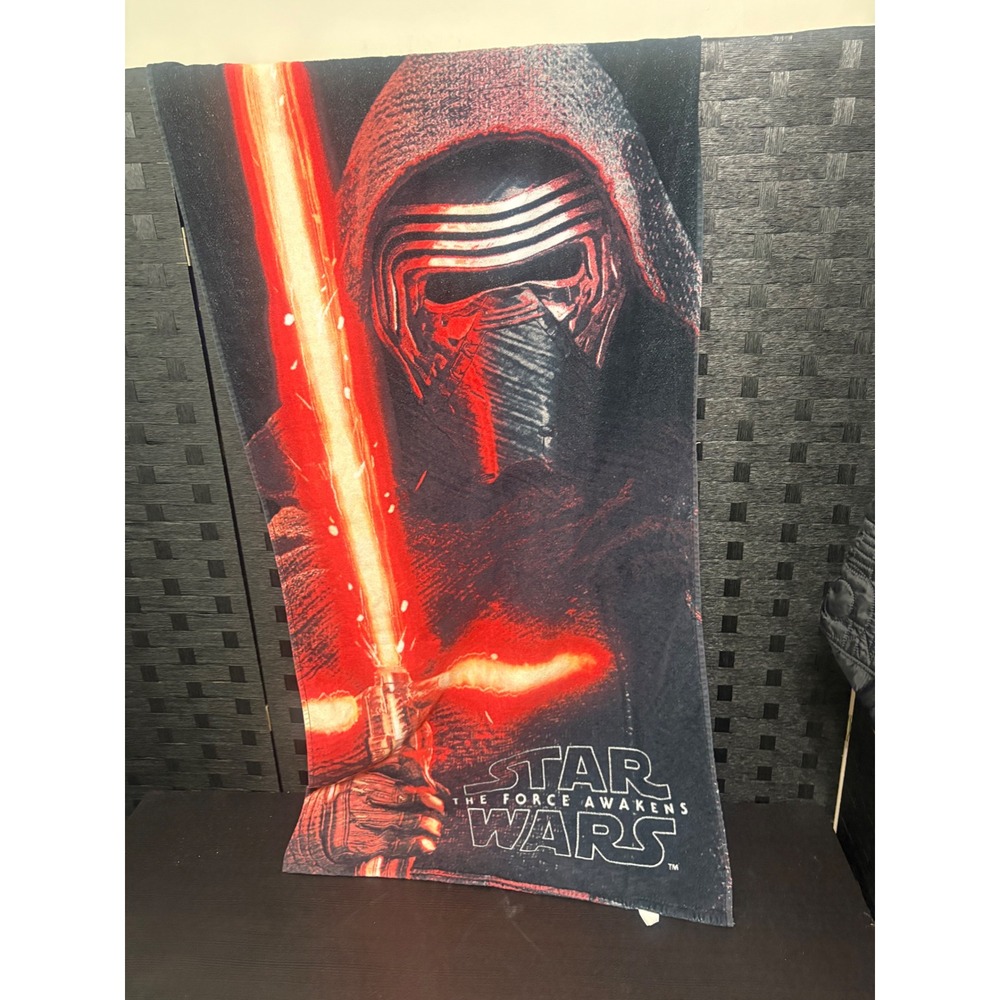 Star Wars Episode VII: The Force Awakens Kylo Ren beach towel